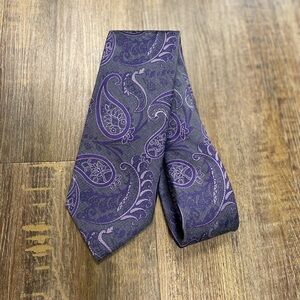 Michael Kors‎ Elegant Purple Paisley Men's Silk Viscose Tie